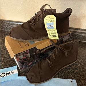 TOMS Brown Desert Botas Size 10 NWT